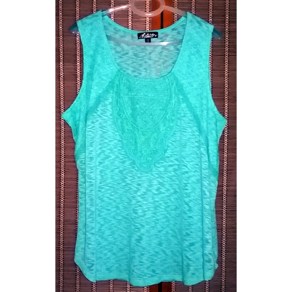 3X Slub Knit Lace Medallion Tank